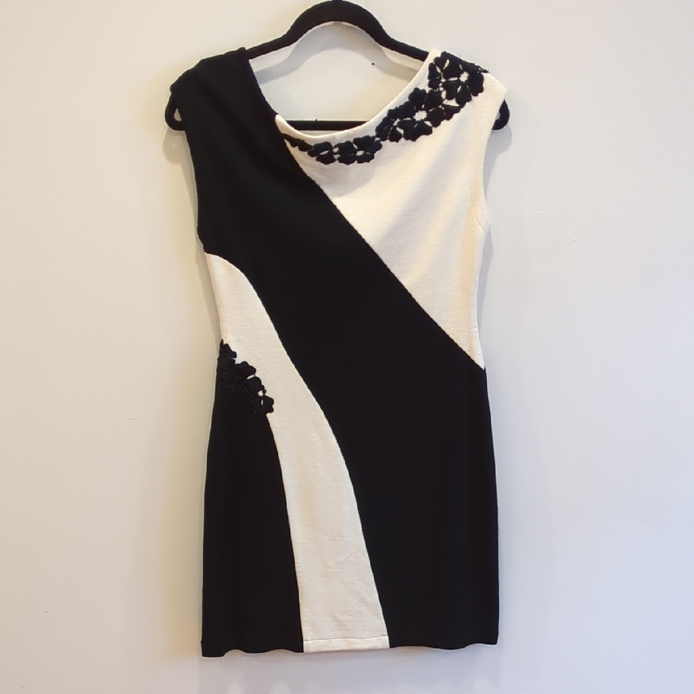 Yoana Baraschi Black White Color block Floral Y2K Mini Dress Size M EUC - Picture 5 of 9